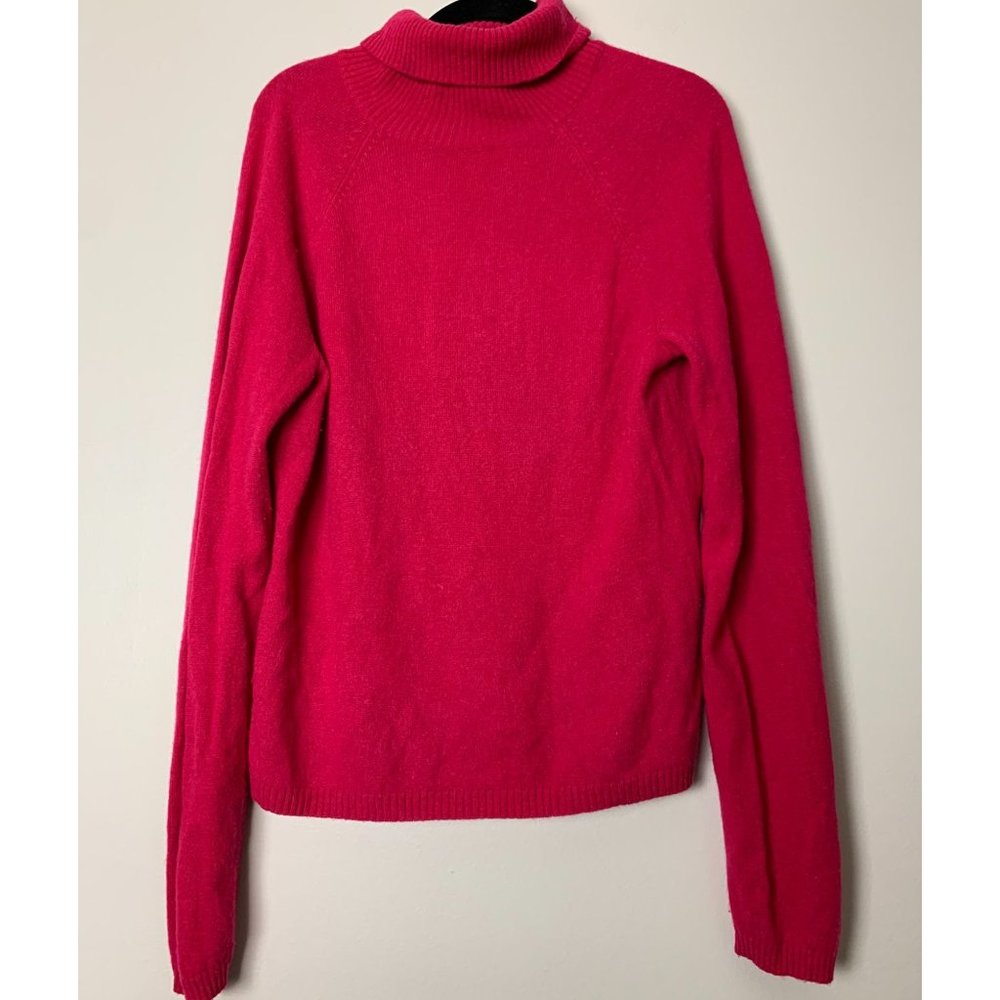 100% Cashmere Fuchsia Turtleneck Sweater